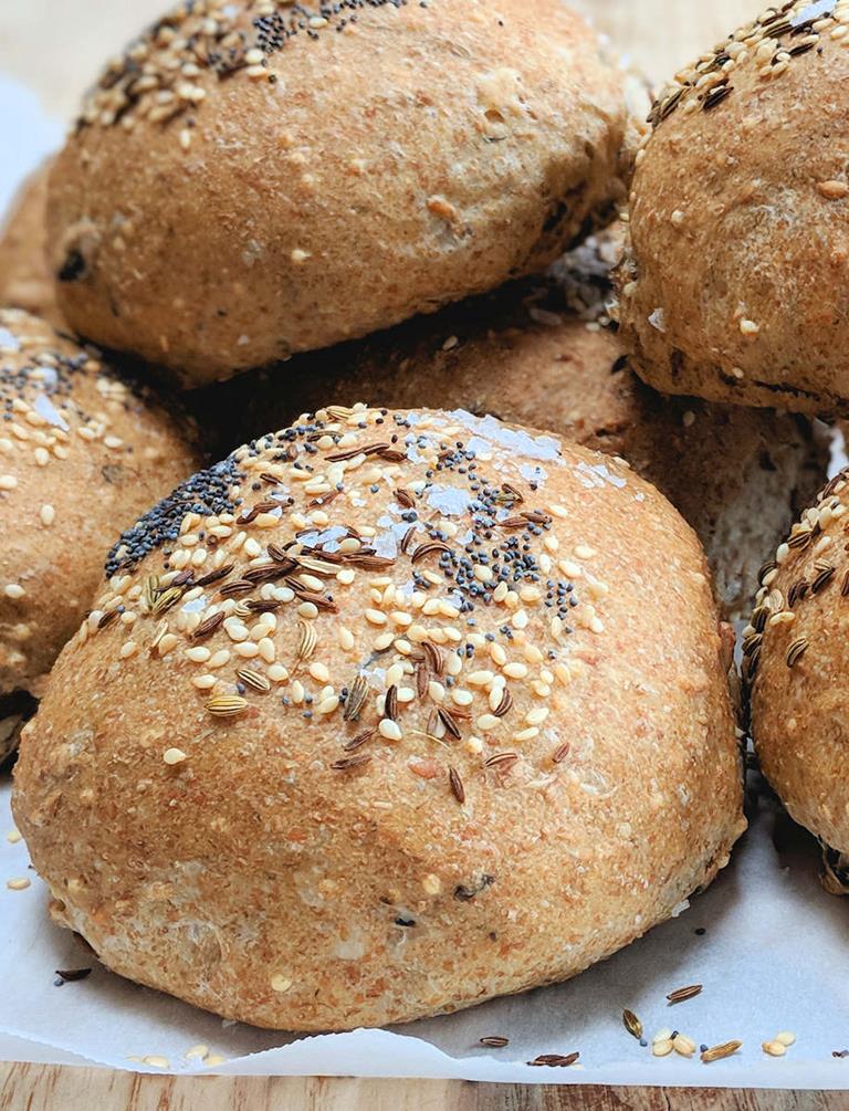 Seeded Brown Dinner Rolls 