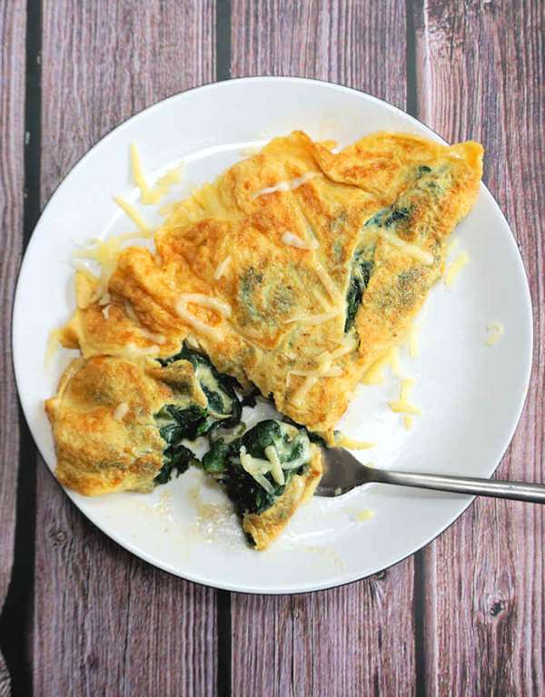 Spinach And Cheese Omelette | Recipe | Cuisine Fiend